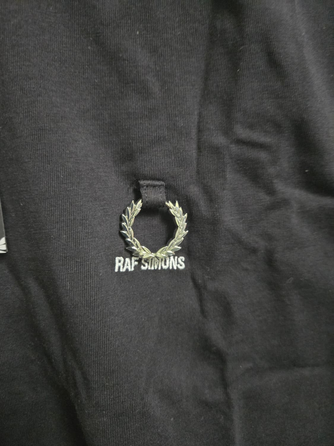 라프 시몬스 x 프레드 페리 티셔츠  반팔검정 s.m 상품이미지3