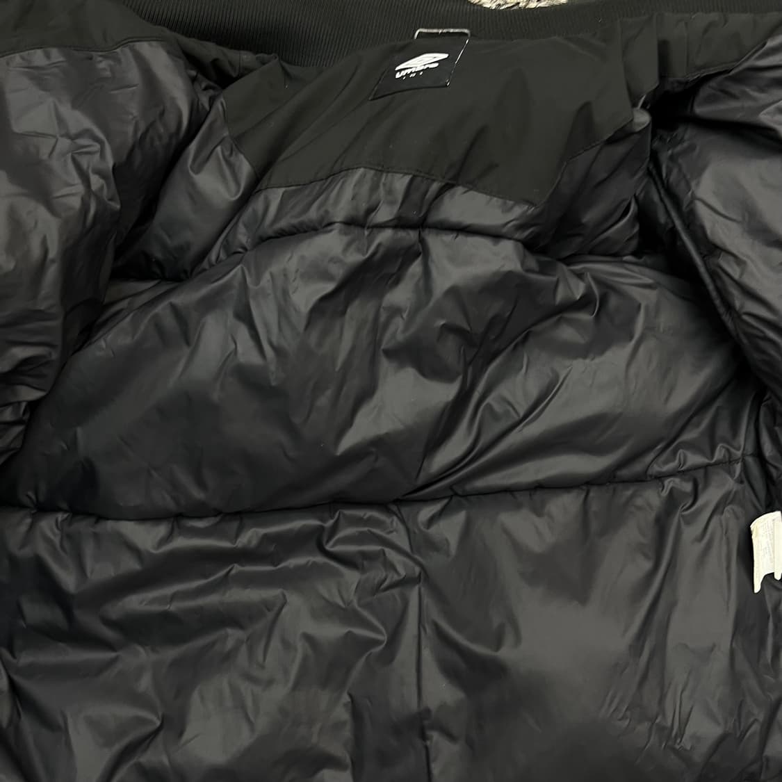 엄브로 여성 하이넥 숏 패딩 90(S) 상품이미지5