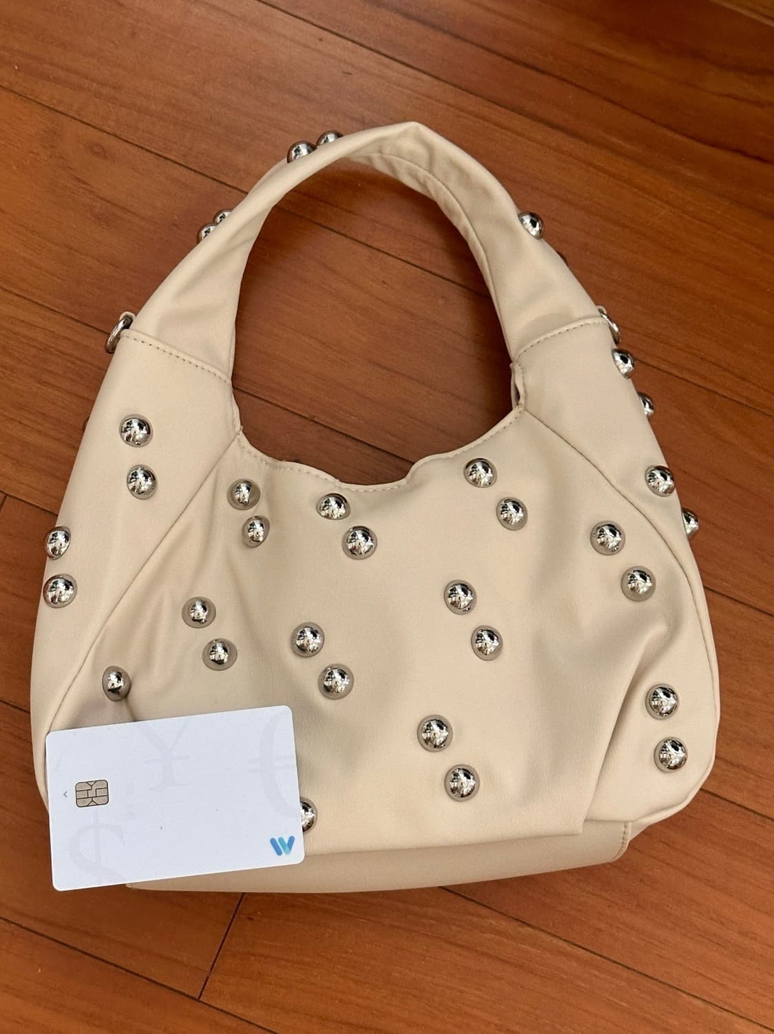 H&M 스터드 가방 상품이미지1