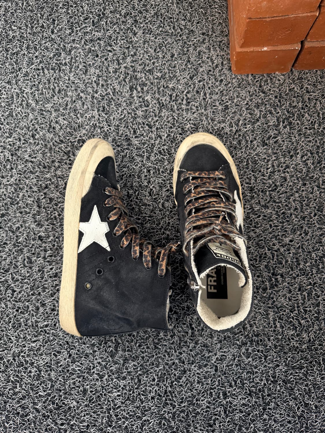 골든구스 프랜시 블랙 캔버스 레오파드 - 38사이즈 상품이미지3