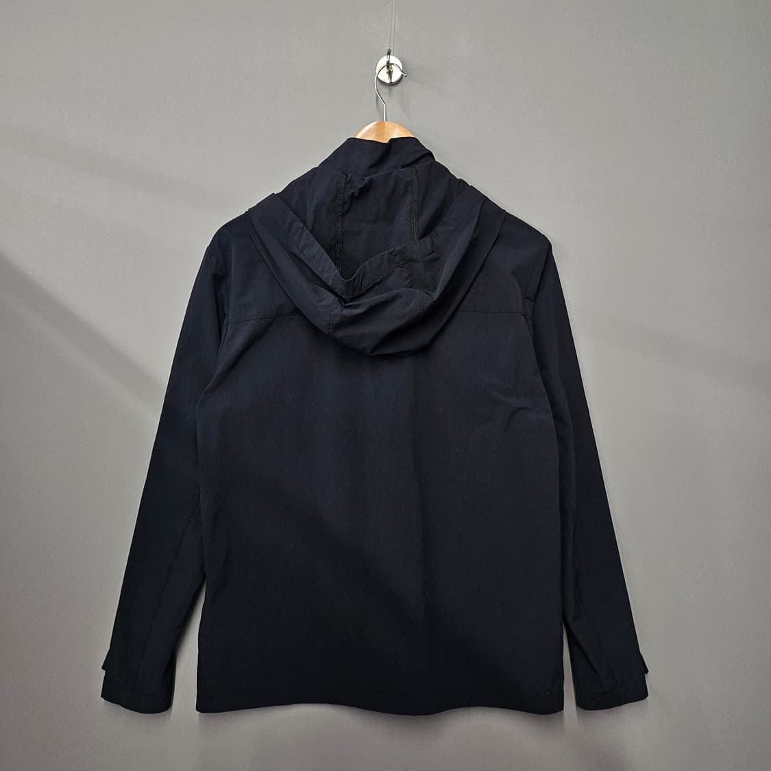 퓨마 후드 바람막이 블랙 상품이미지2