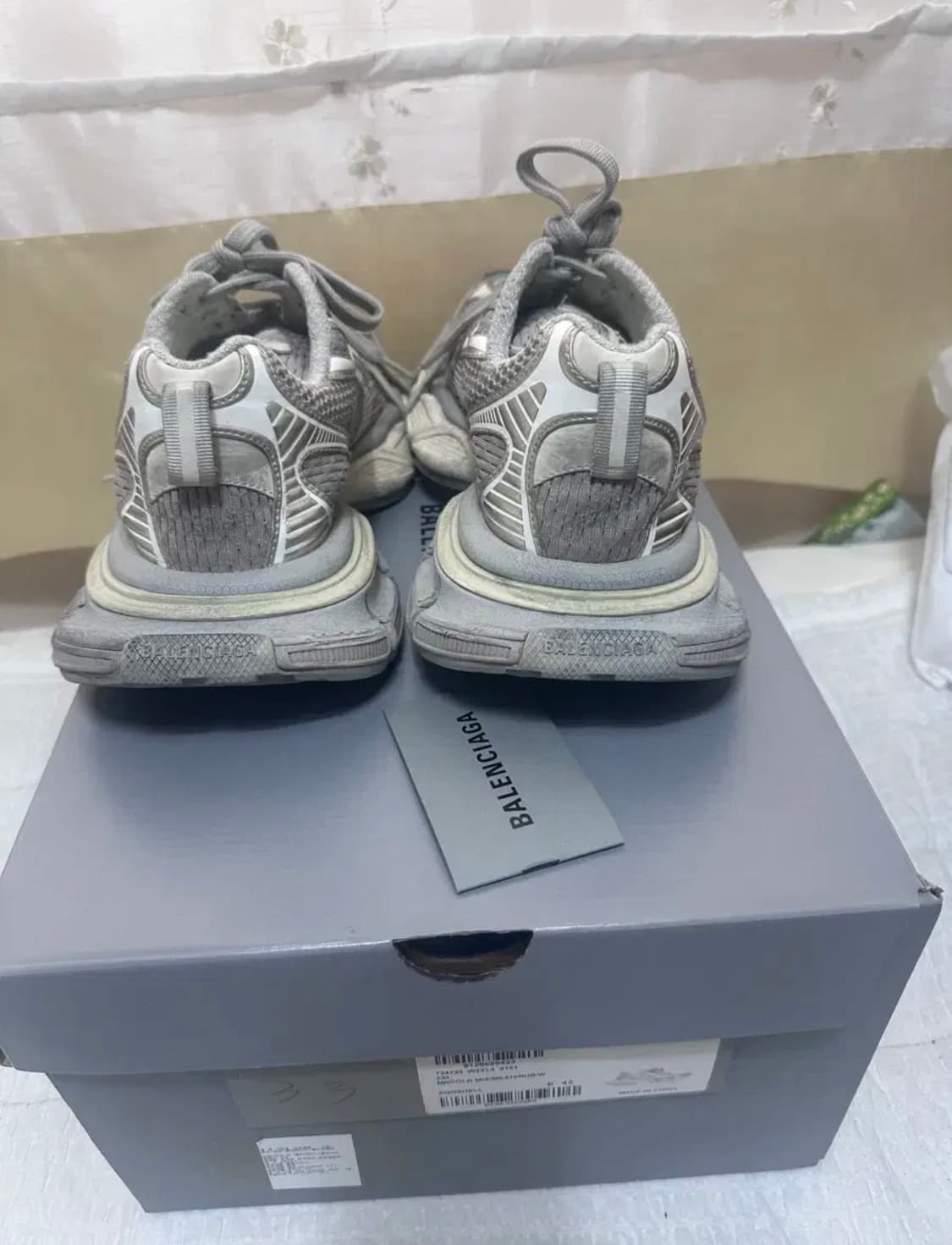 발렌시아가 3xl 에그쉘 42 상품이미지3