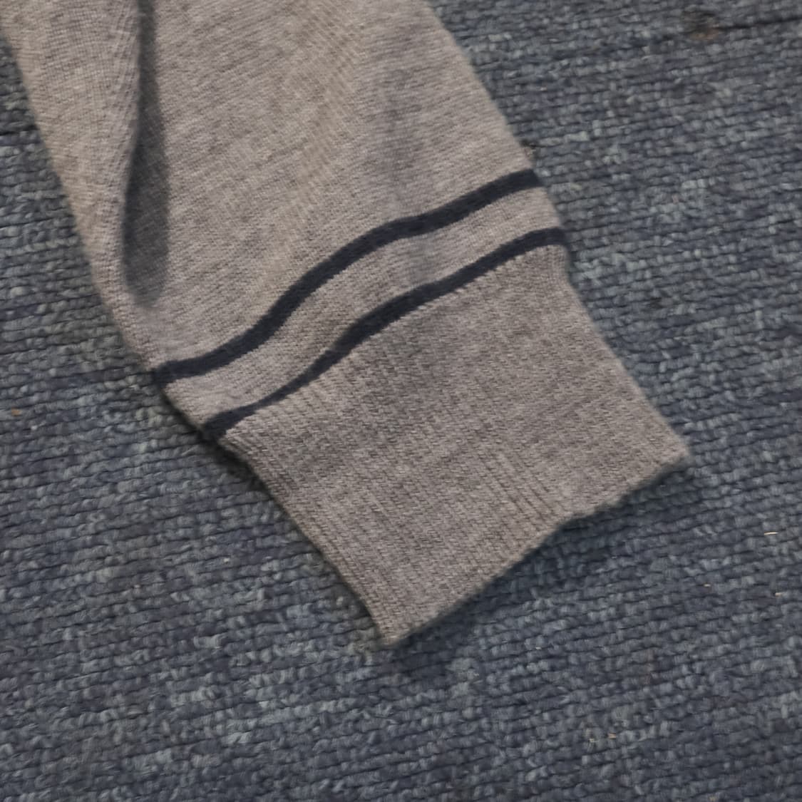 빔즈보이 v넥 니트 상품이미지3