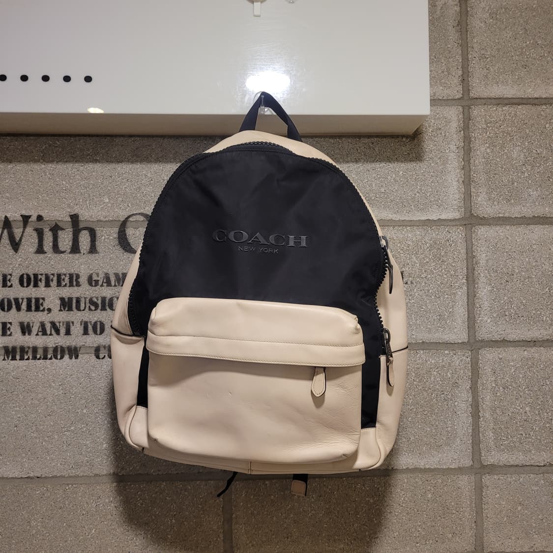 코치 백팩 상품이미지1