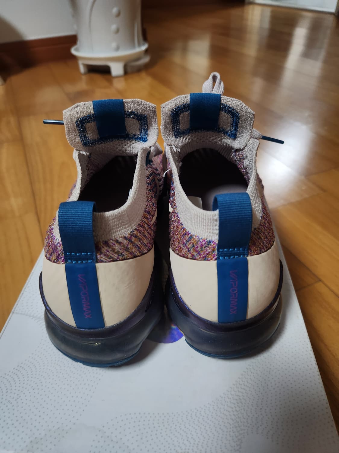 나이키 베이퍼맥스 플라이니트3 런닝화 상품이미지3