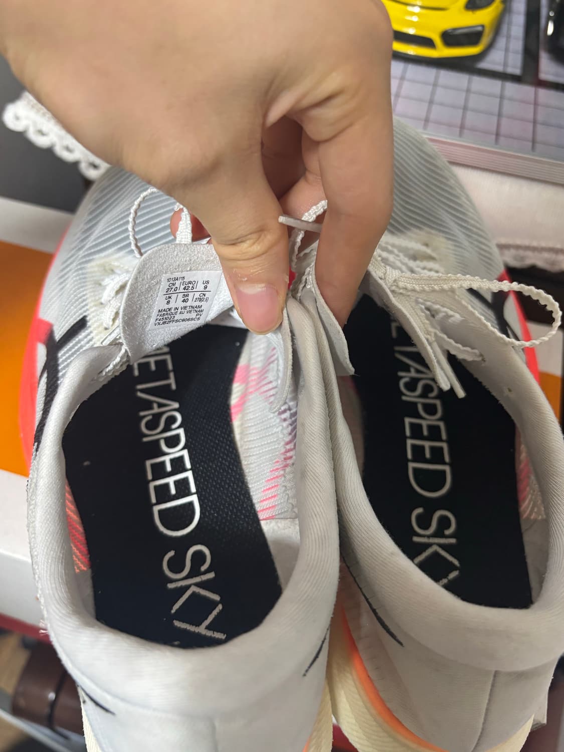 아식스 메타스피드 스카이 화이트 블랙 270 상품이미지5