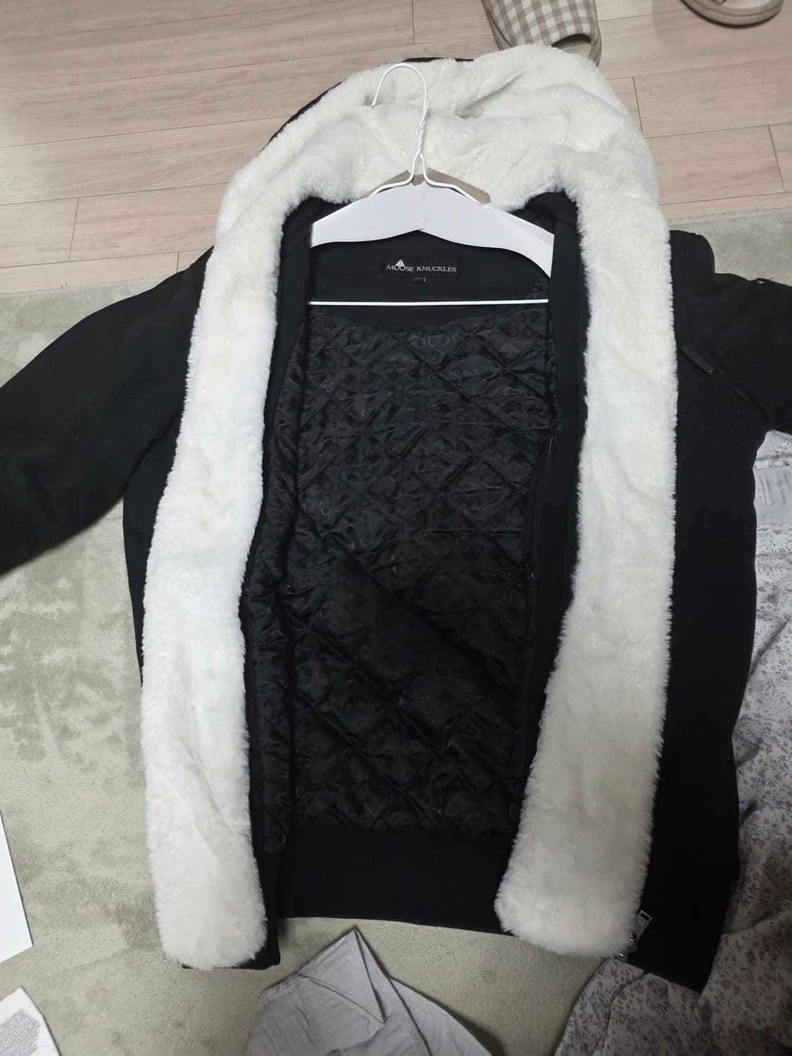 무스너클 버니스웨터 2019 m 상품이미지2