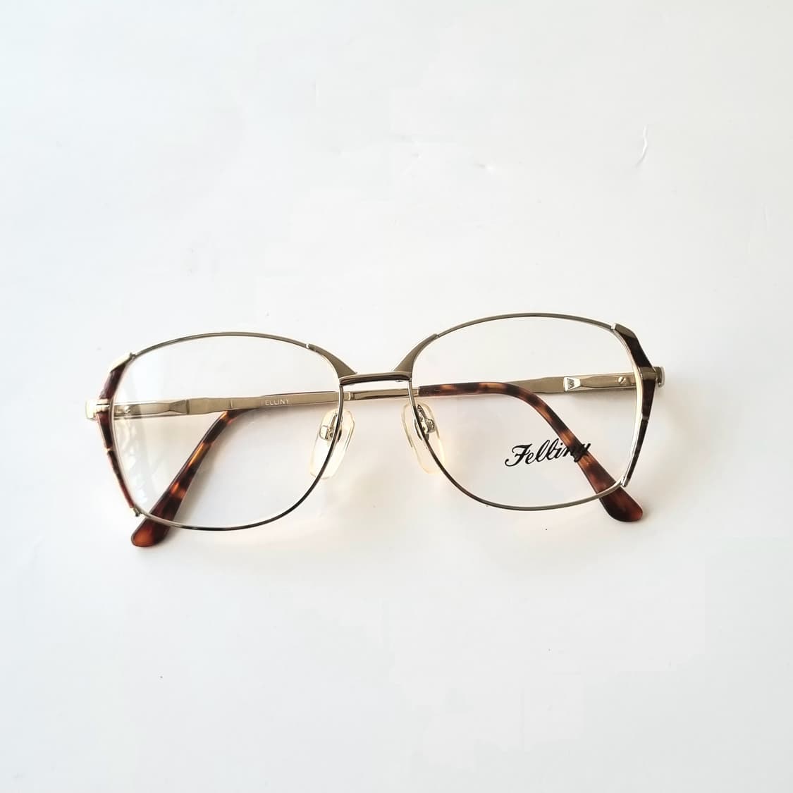 데드스탁 메탈릭 골드 헥사곤 프레임 안경테 706 상품이미지7