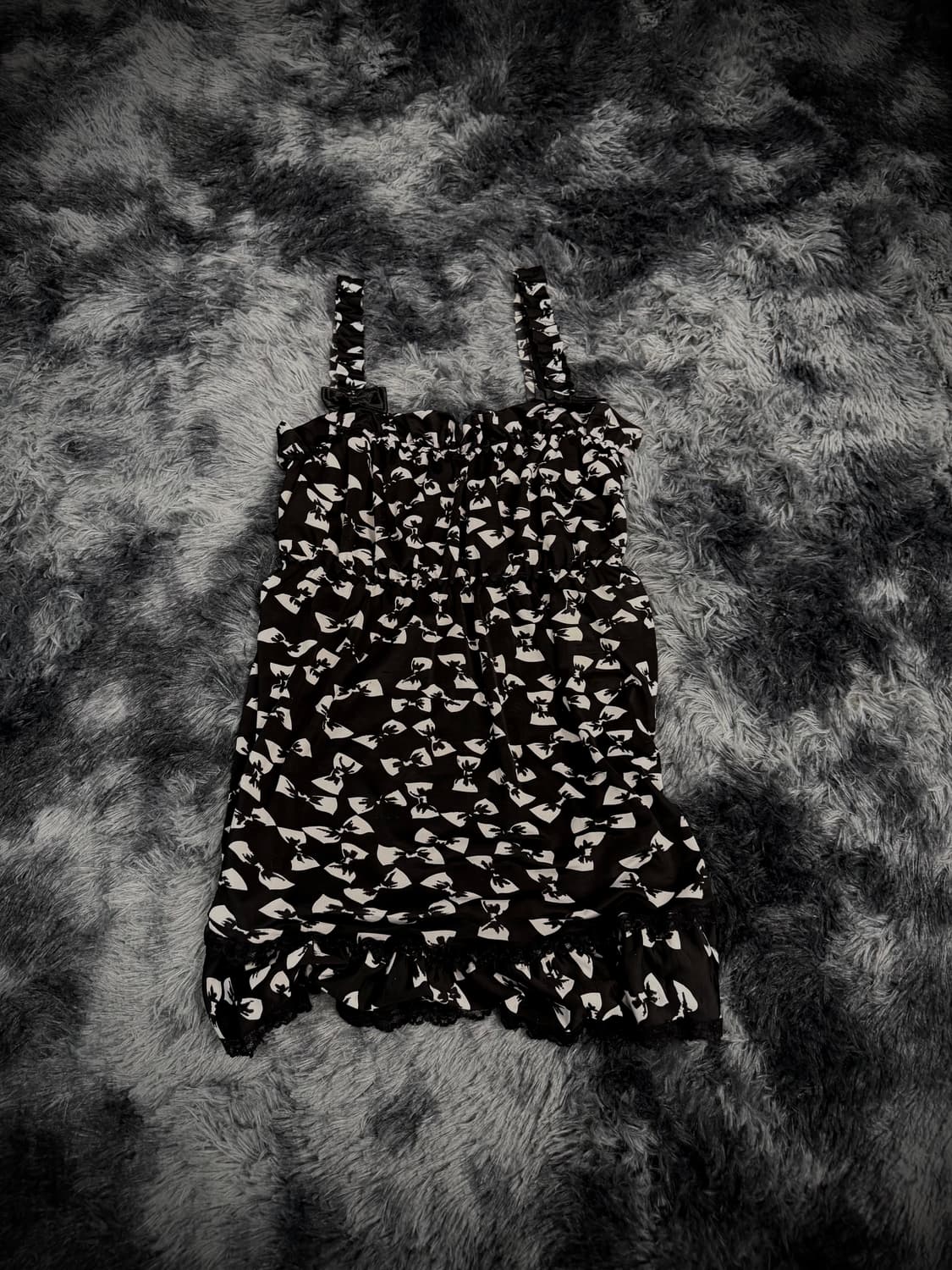 블랙 리본 패턴 캉캉 슬리브리스 상품이미지1