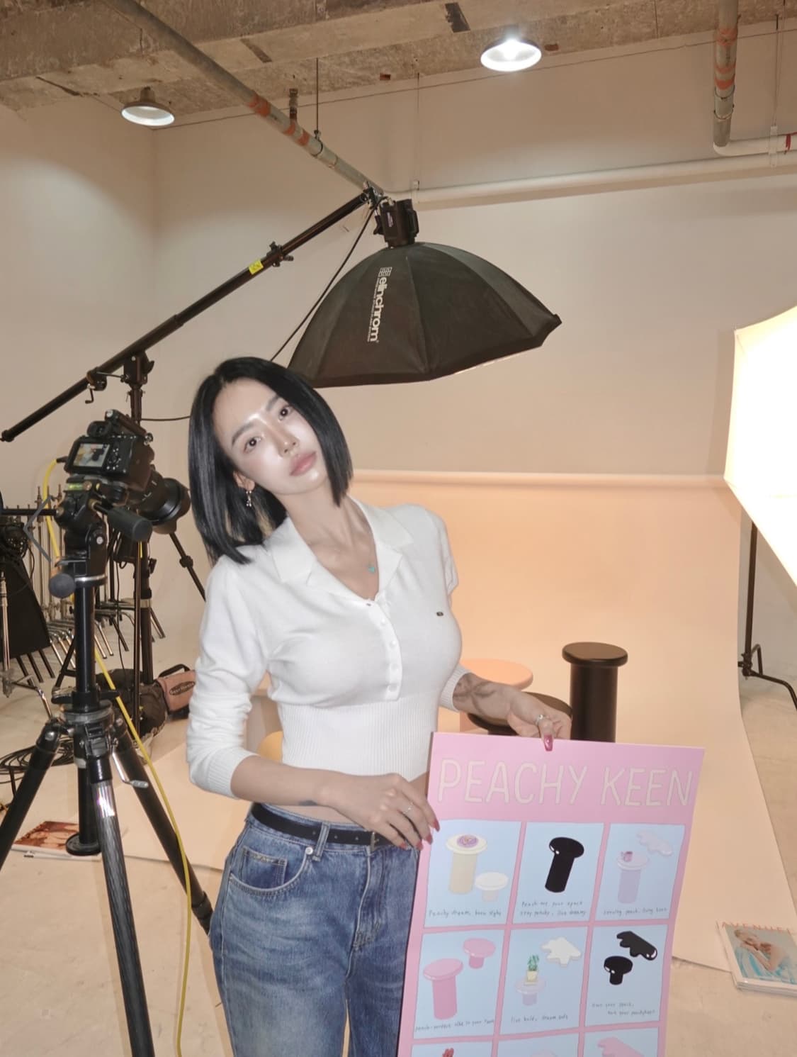 (새상품) 페일제이드 카라 니트 티 화이트  상품이미지5