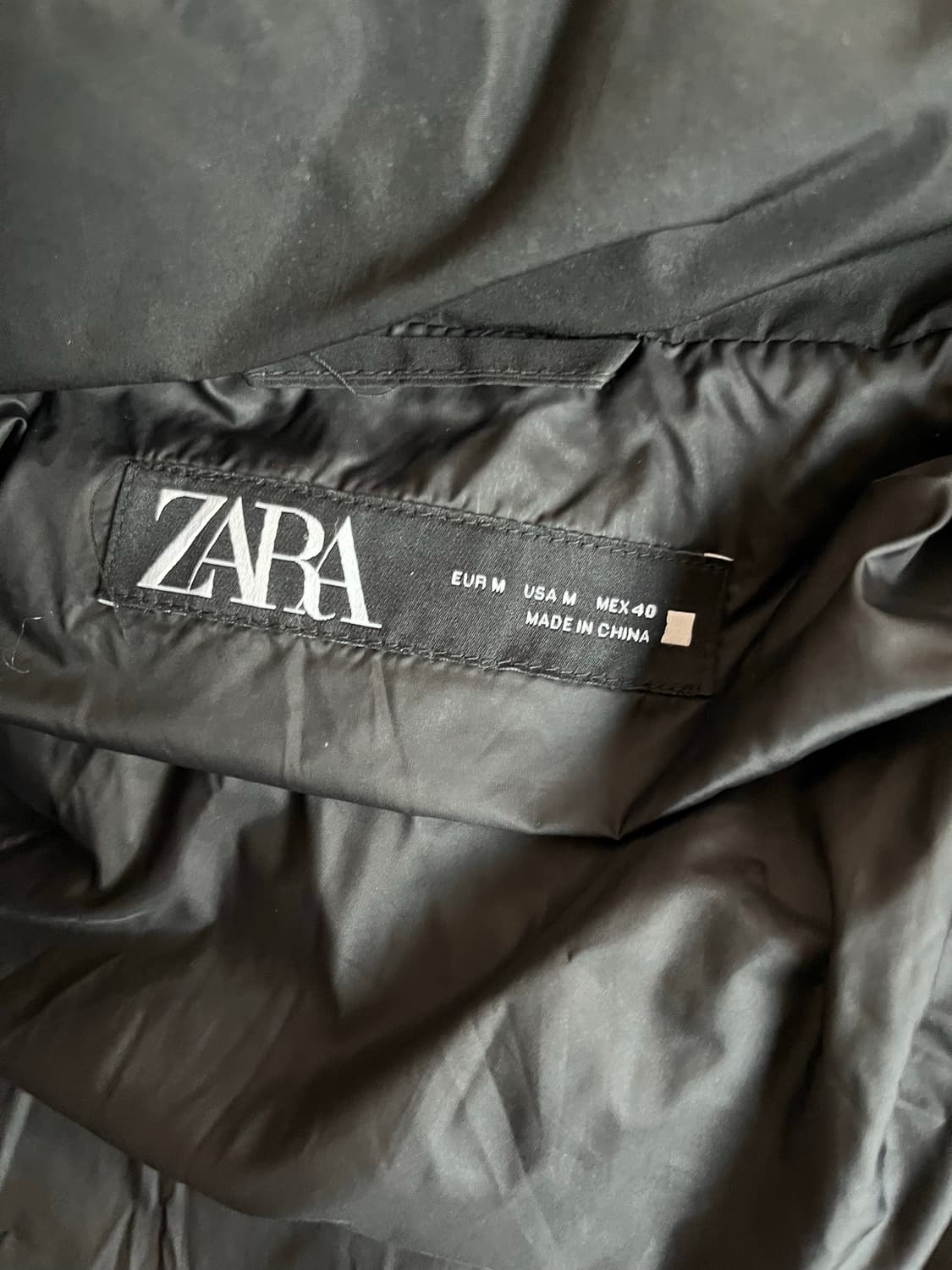 자라 숏패딩 푸퍼 판매합니다 상품이미지4