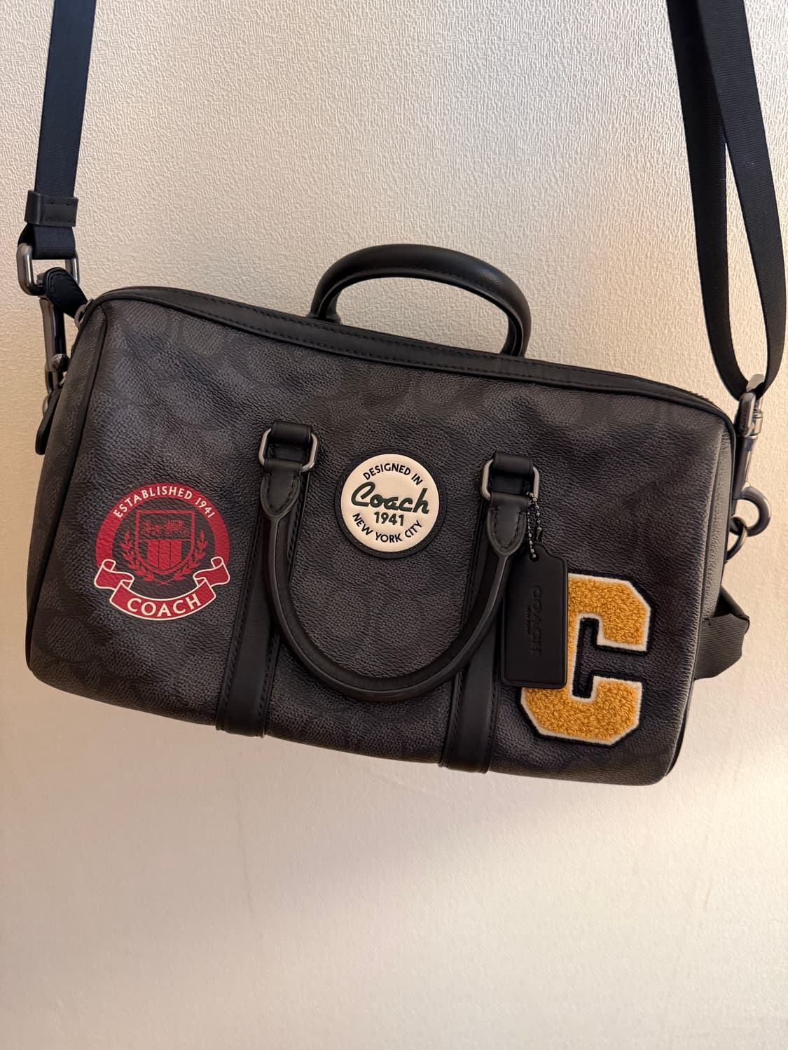 코치 블랙 와펜 더플백 크로스백  상품이미지2