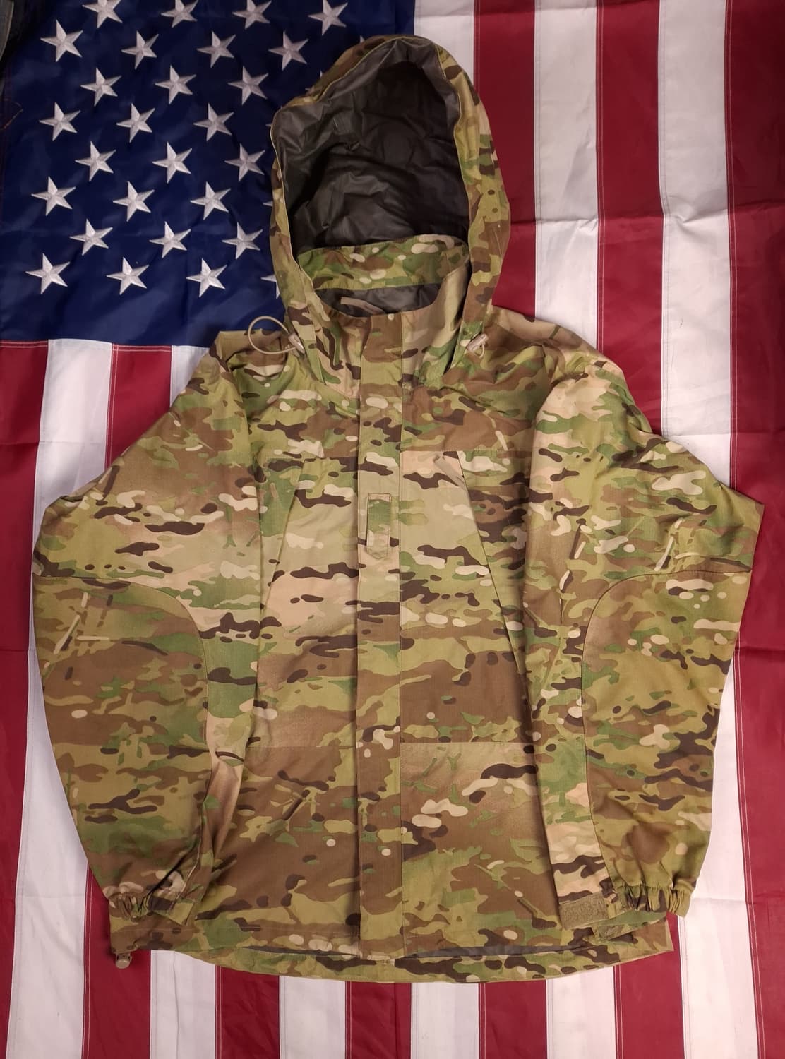 특A 오리지날 미군 OCP 멀티캠 팩라이트 고어텍스 자켓 상품이미지1