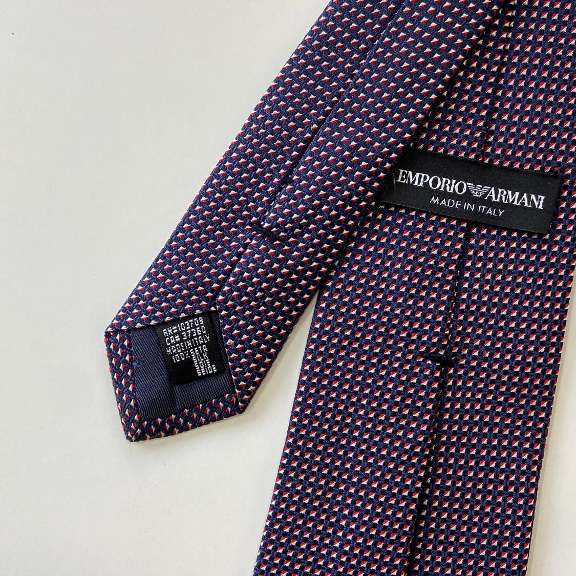 엠포리오 알마니 신형라벨 명품 정품 넥타이(ARMANI) 7.4cm 상품이미지5