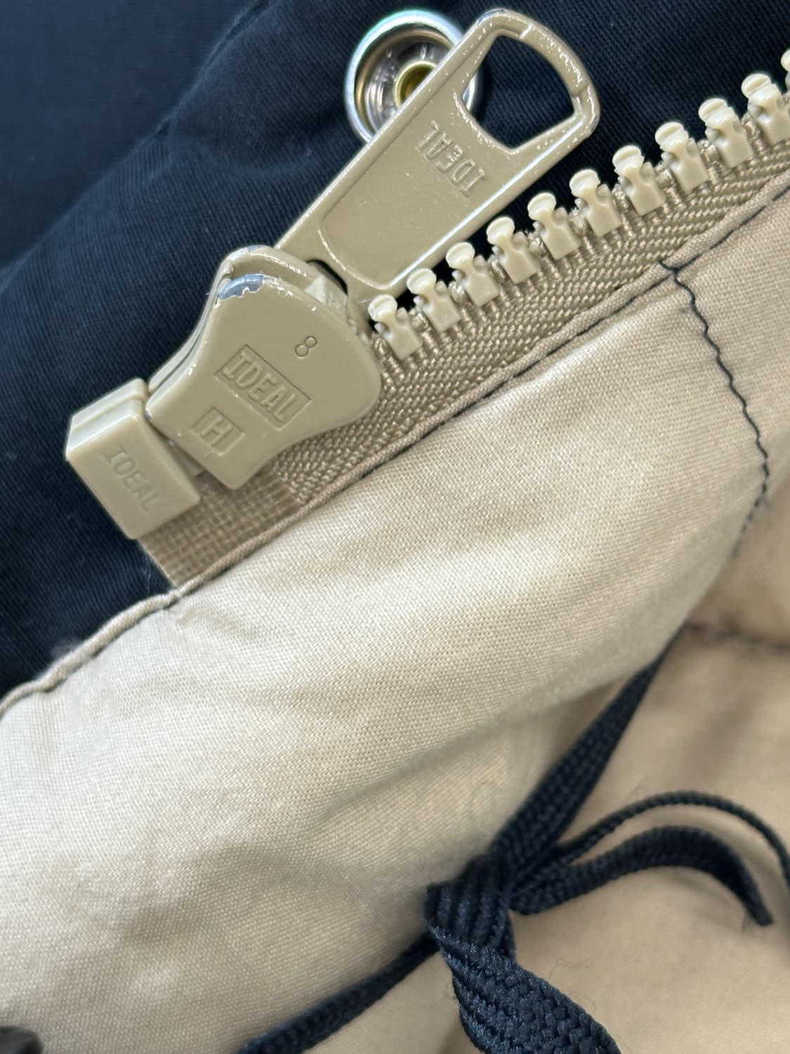 폴러 데님앤서플라이 덕다은 후드패딩 M 상품이미지7