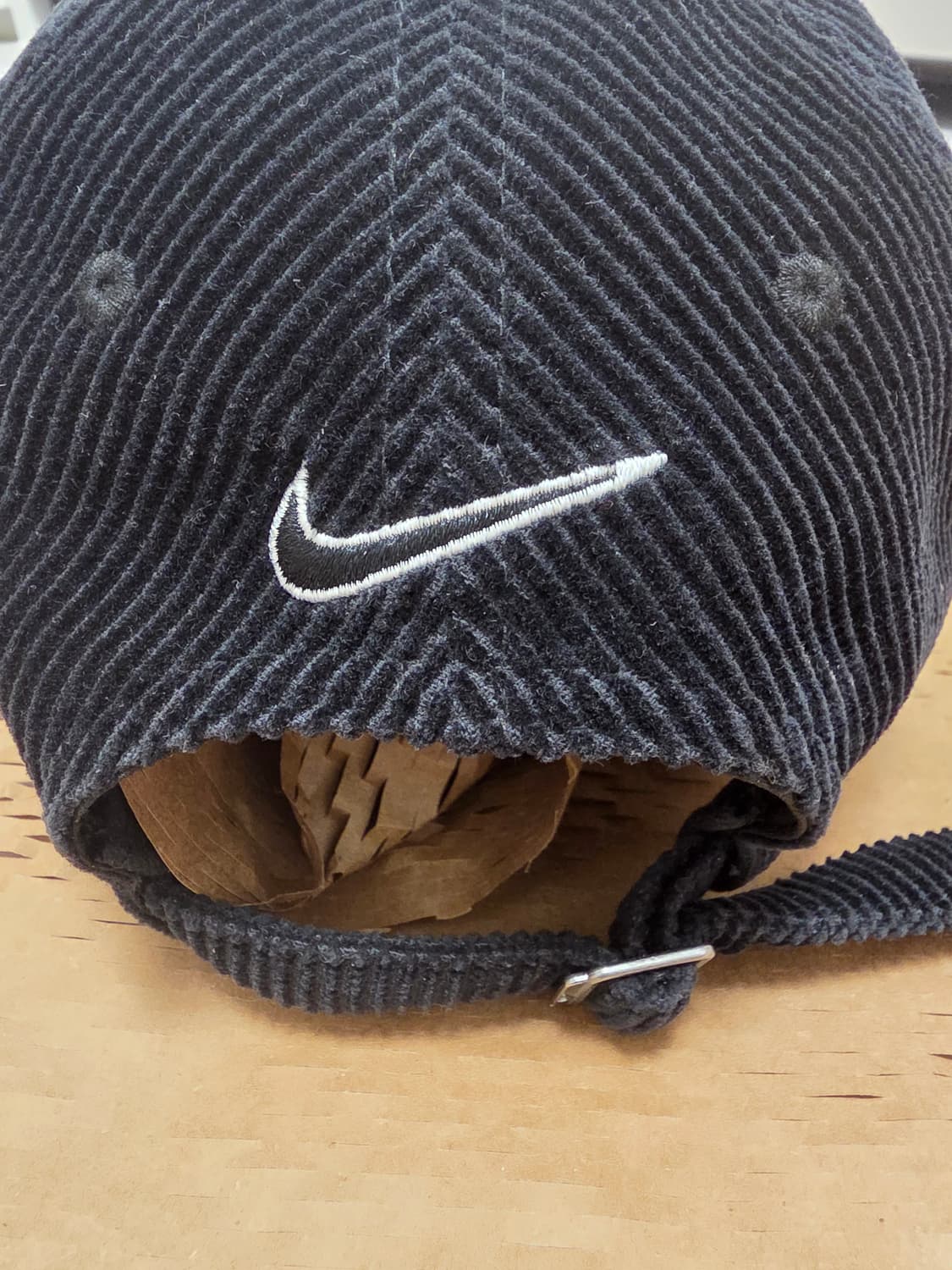 슈프림 x 나이키 아크 코듀로이 6-패널 캡 블랙 - 22SS 상품이미지4