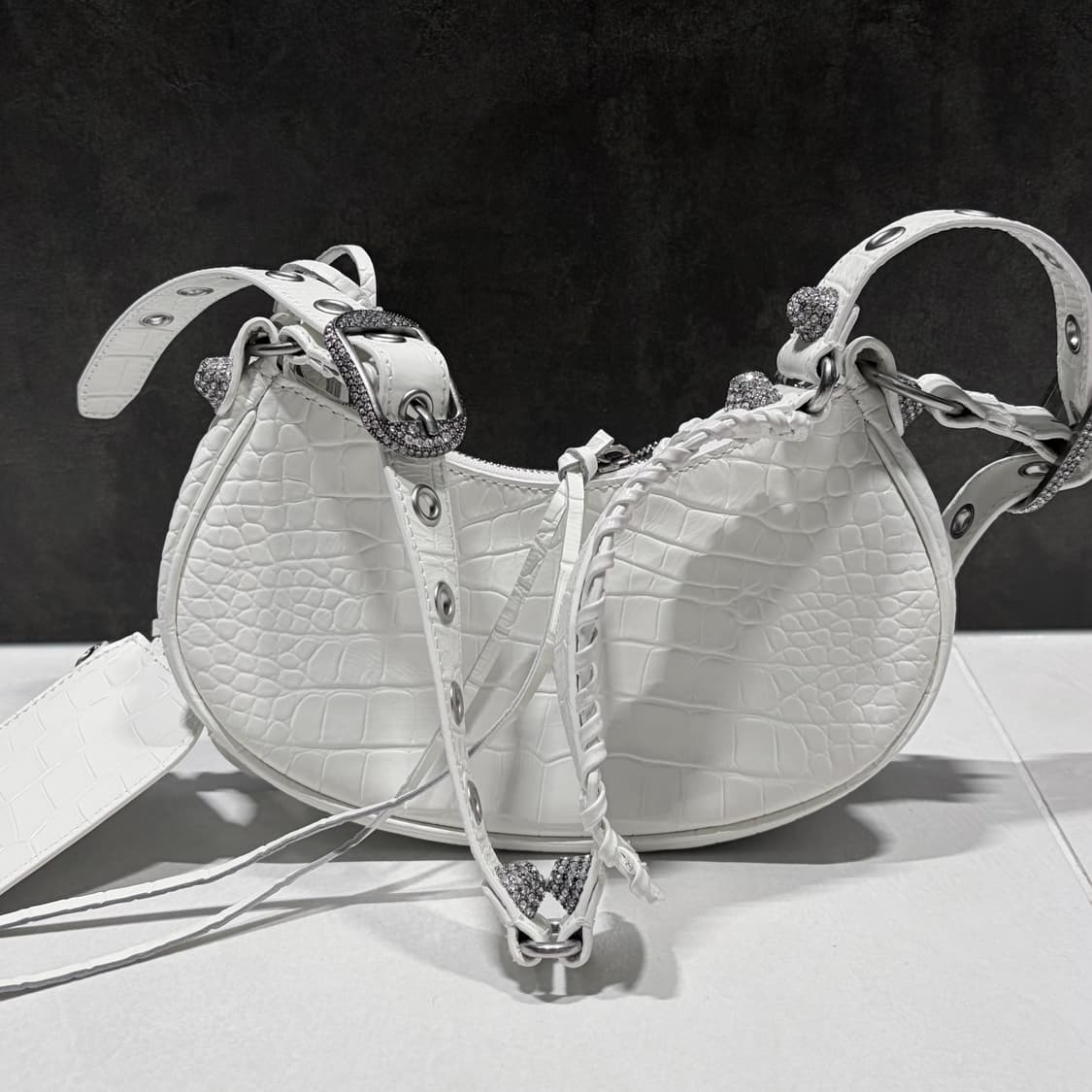 발렌시아가 화이트크리스탈 르카골백 상품이미지5