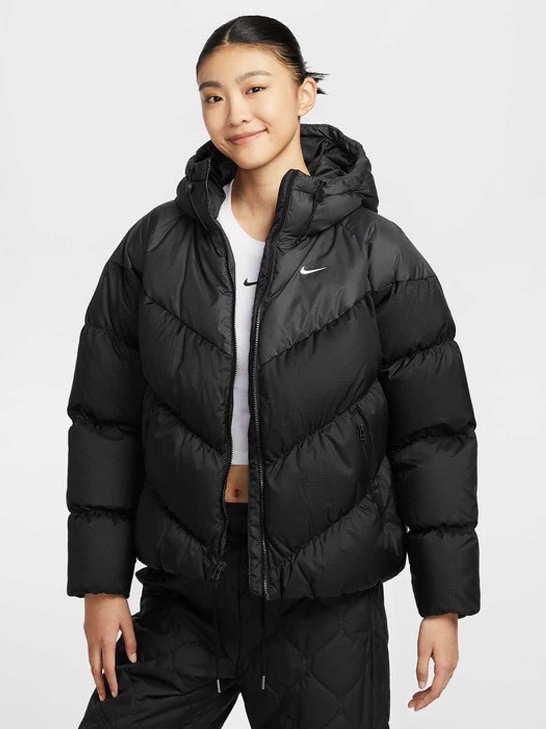 [무료배송][S]나이키 여성용 윈드푸퍼 스톰핏 덕다운 숏패딩 상품이미지1