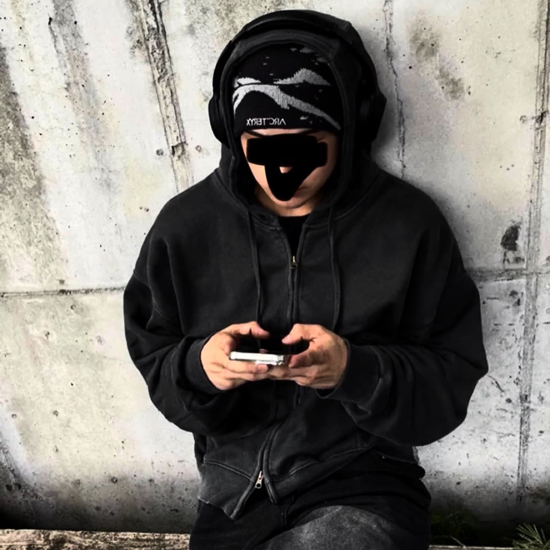 에즈카톤 크롭 피그먼트 후드집업 XL 상품이미지3