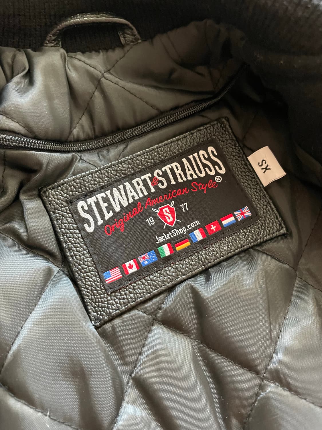 Stewart & Strauss 소가죽 바시티 자켓 상품이미지6