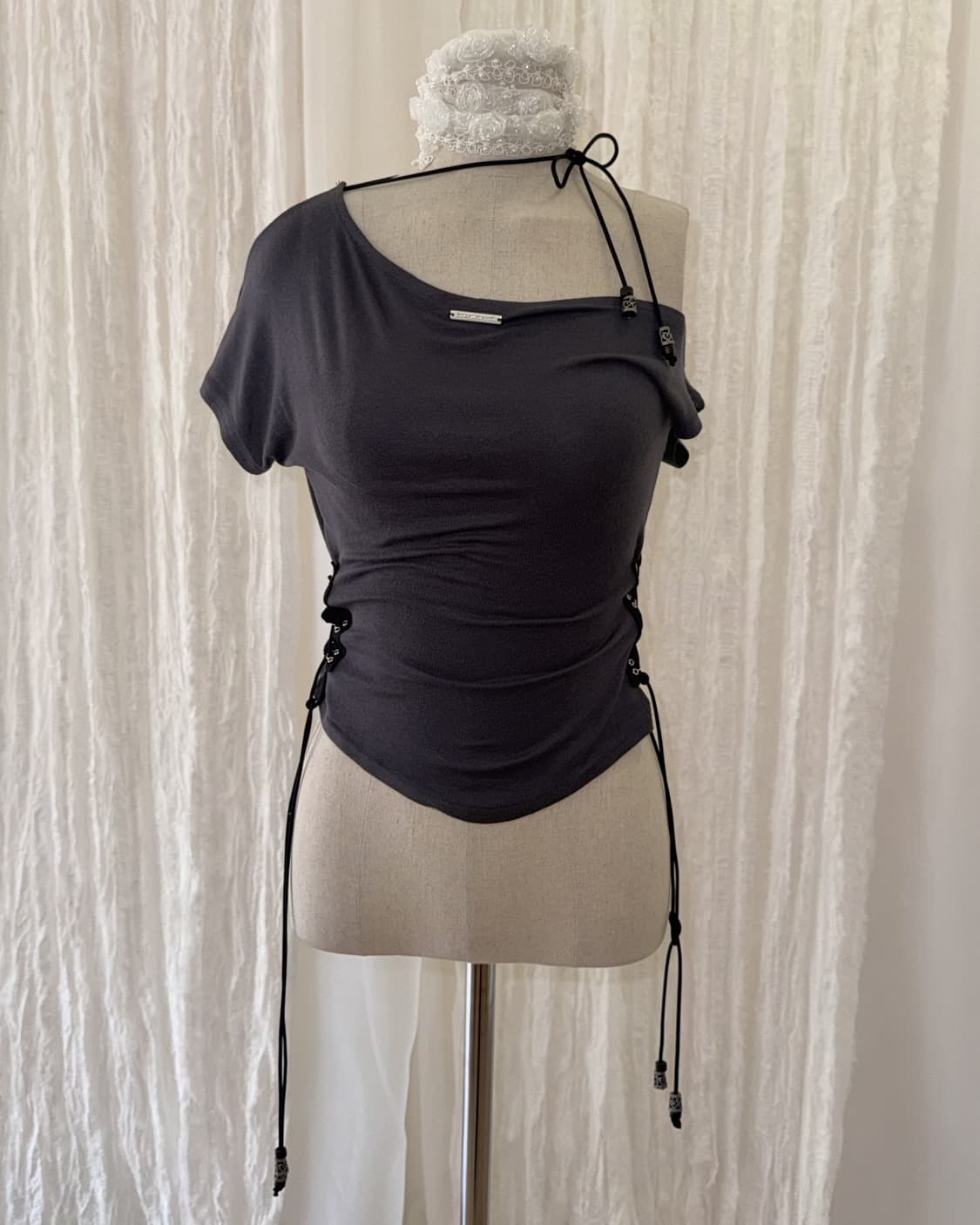 구해요)에트오소메Side Corset Beads-tie Short Top 상품이미지1