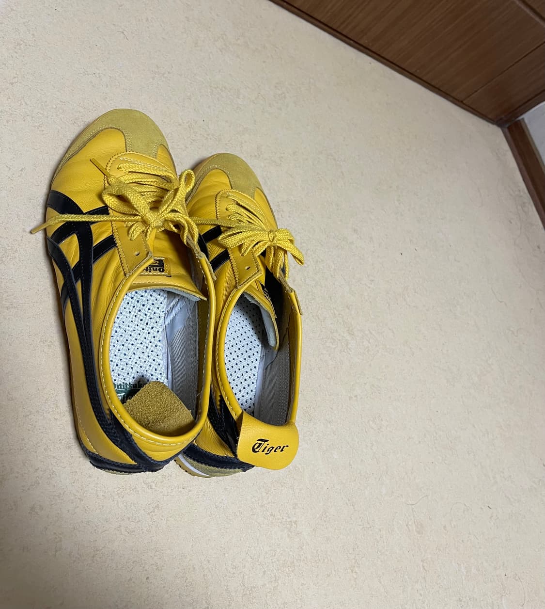 오니츠카타이거 맥시코66 옐로우 280 상품이미지3