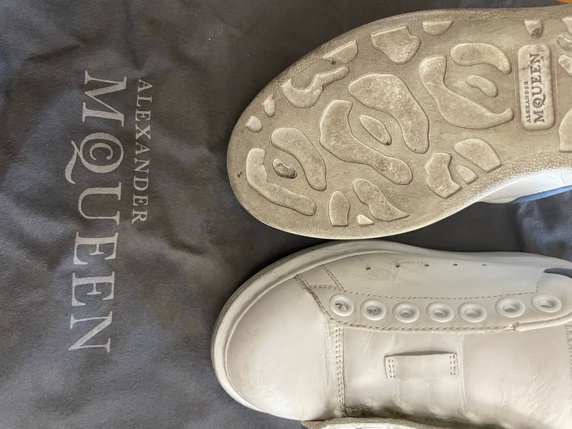 알렉산더맥퀸 하늘 스니커즈 사이즈 35,220 상품이미지2