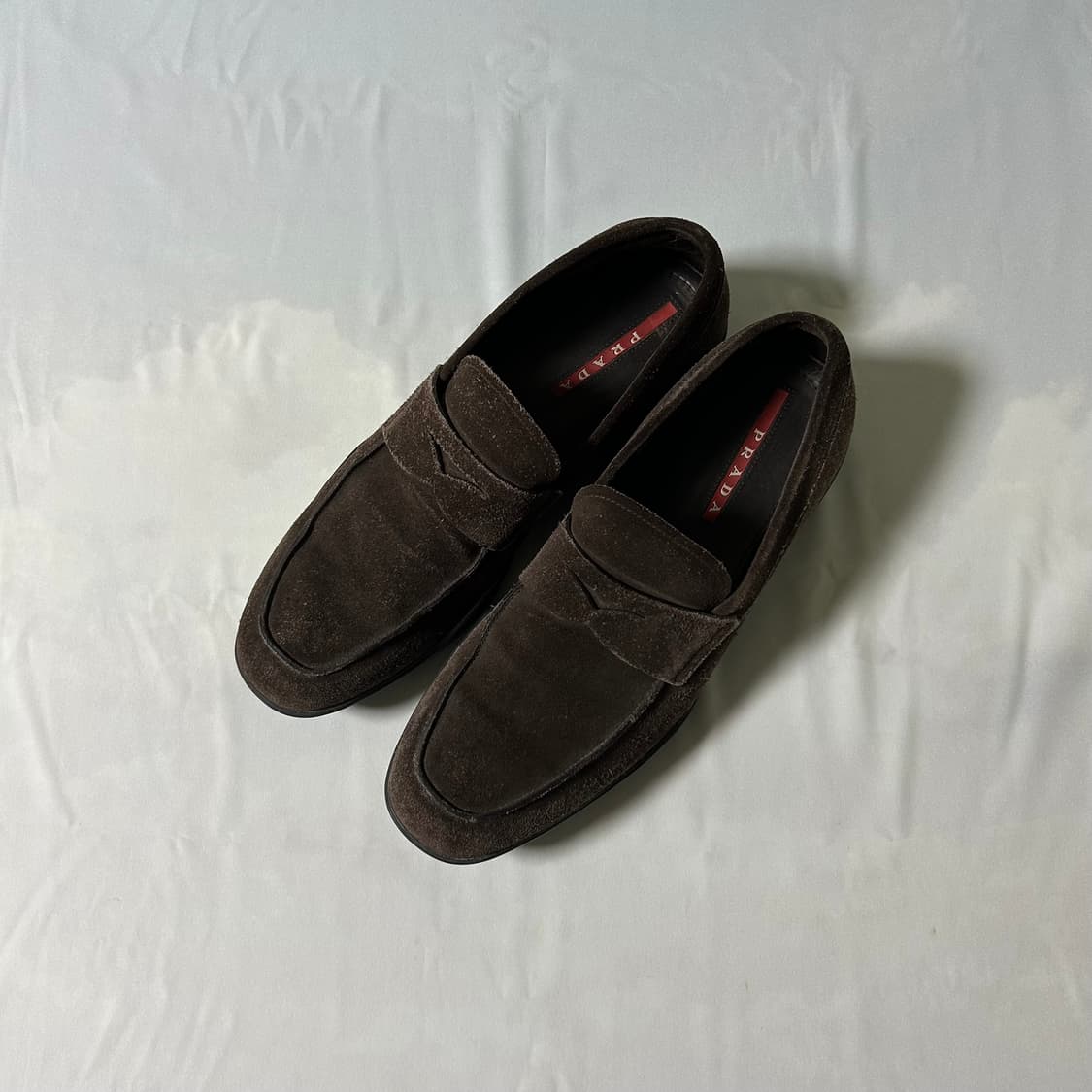 Prada sports suede dark brown loafers 상품이미지1