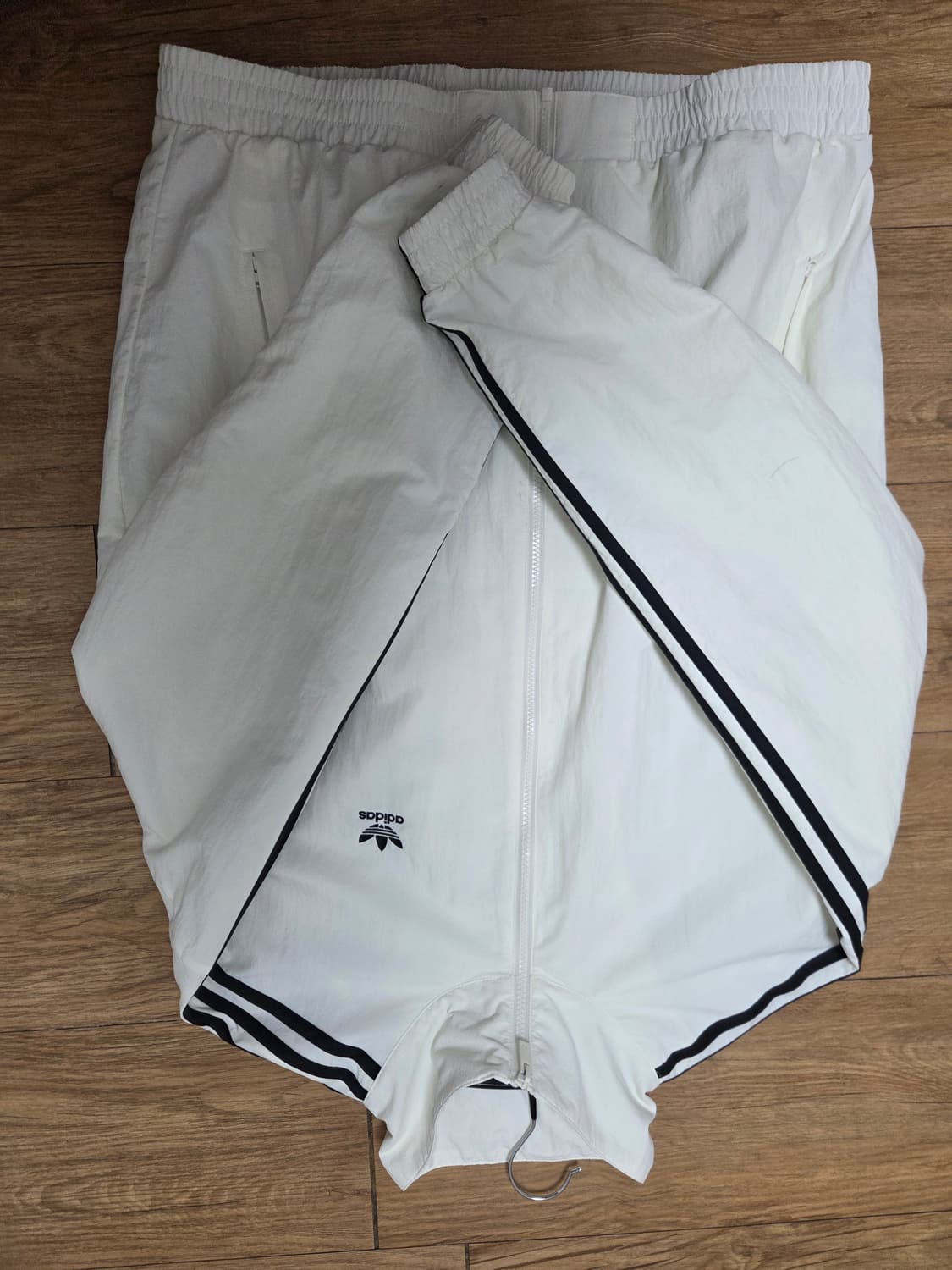 아디다스 바람막이 xl 상품이미지2