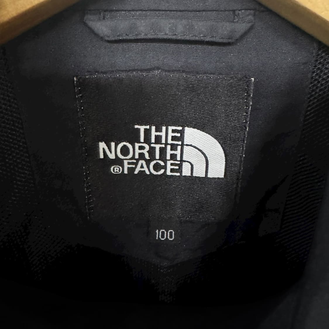 노스페이스 바람막이 자켓 상품이미지3