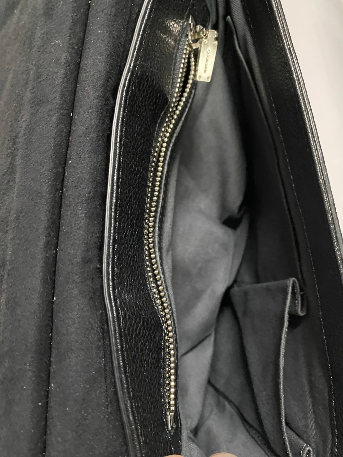 쿠론 보니타 아코디언 숄더백 블랙 가죽 상품이미지5