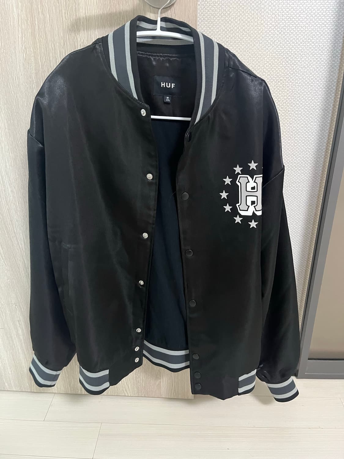 huf 바시티 자켓 m 상품이미지1