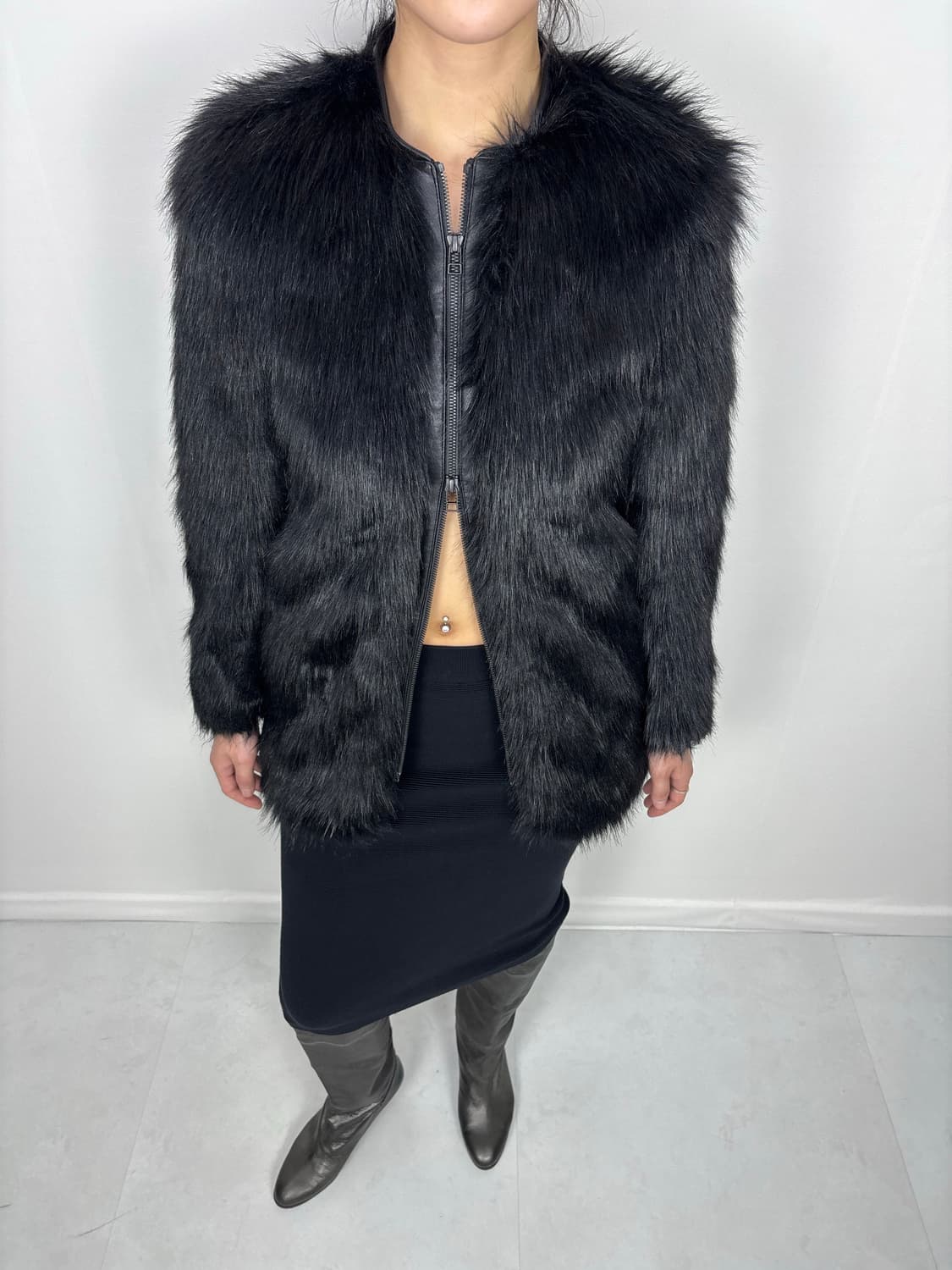 LEATHER TRIM FUR JACKET 상품이미지1