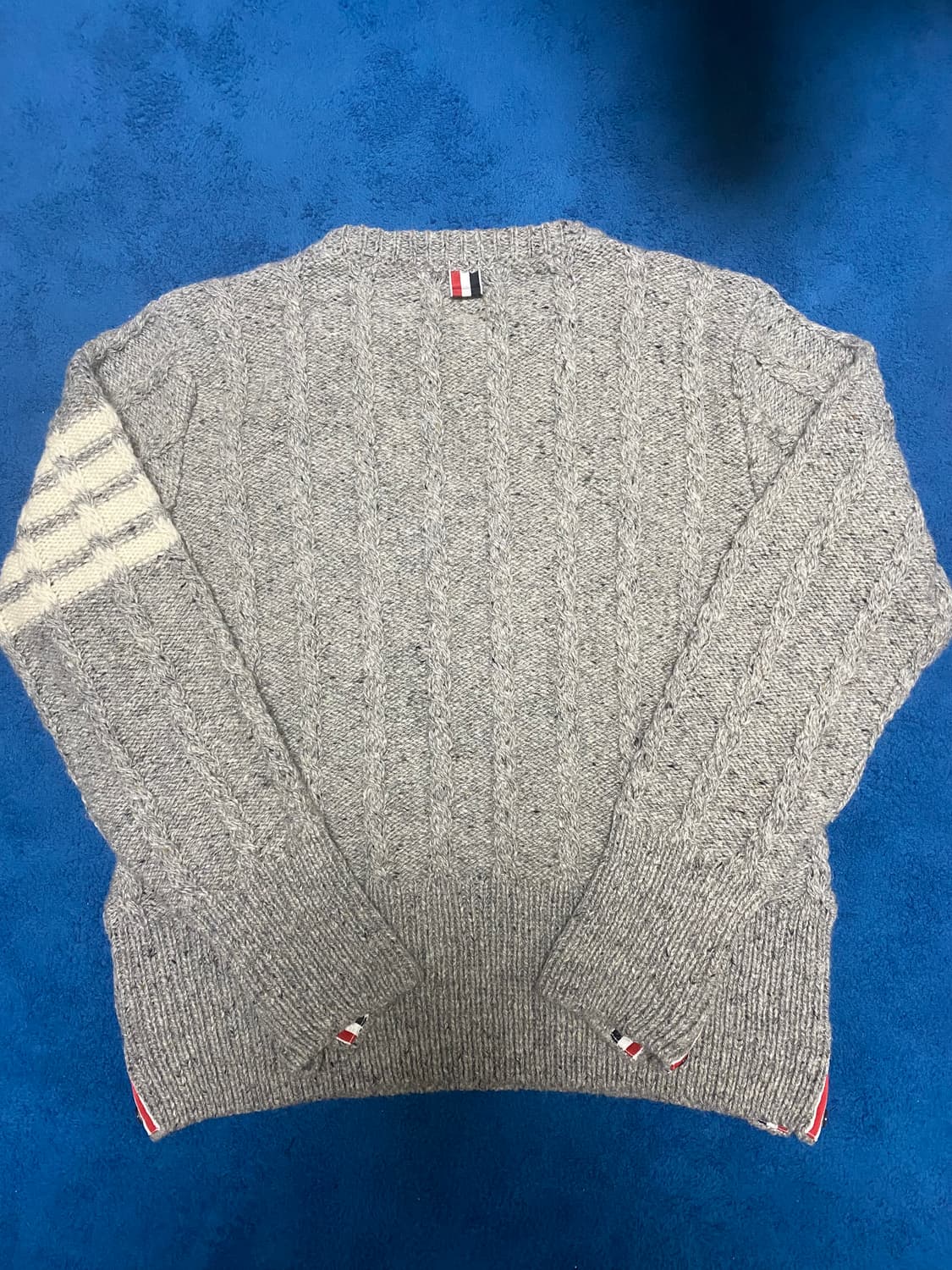 정품 25fw 톰브라운 케이블 니트 상품이미지7