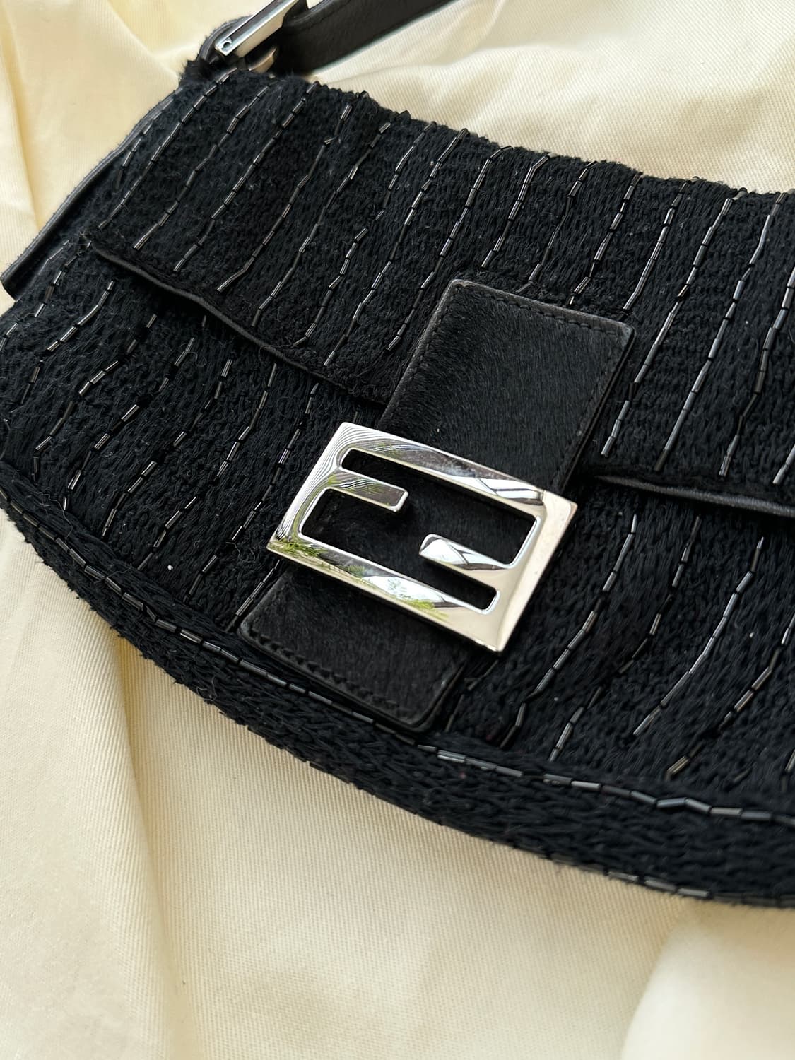 펜디 바게트 빈티지 블랙 글리터 비즈  상품이미지3