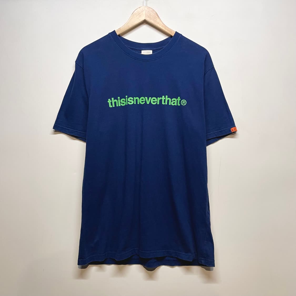 thisisneverthat 네이비 반팔 상품이미지2