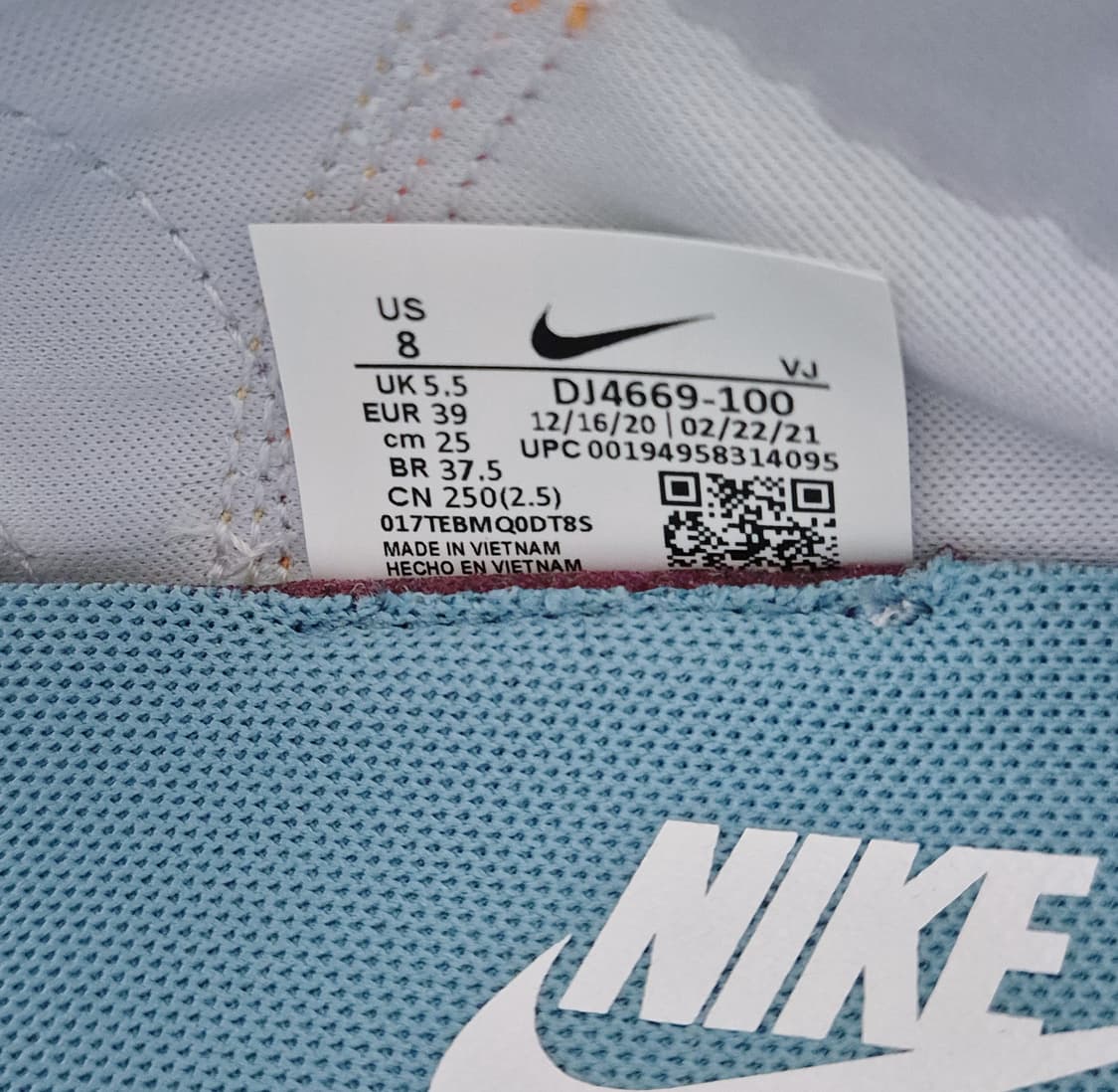 250>나이키 아쿠아 리프트 화이트 상품이미지10