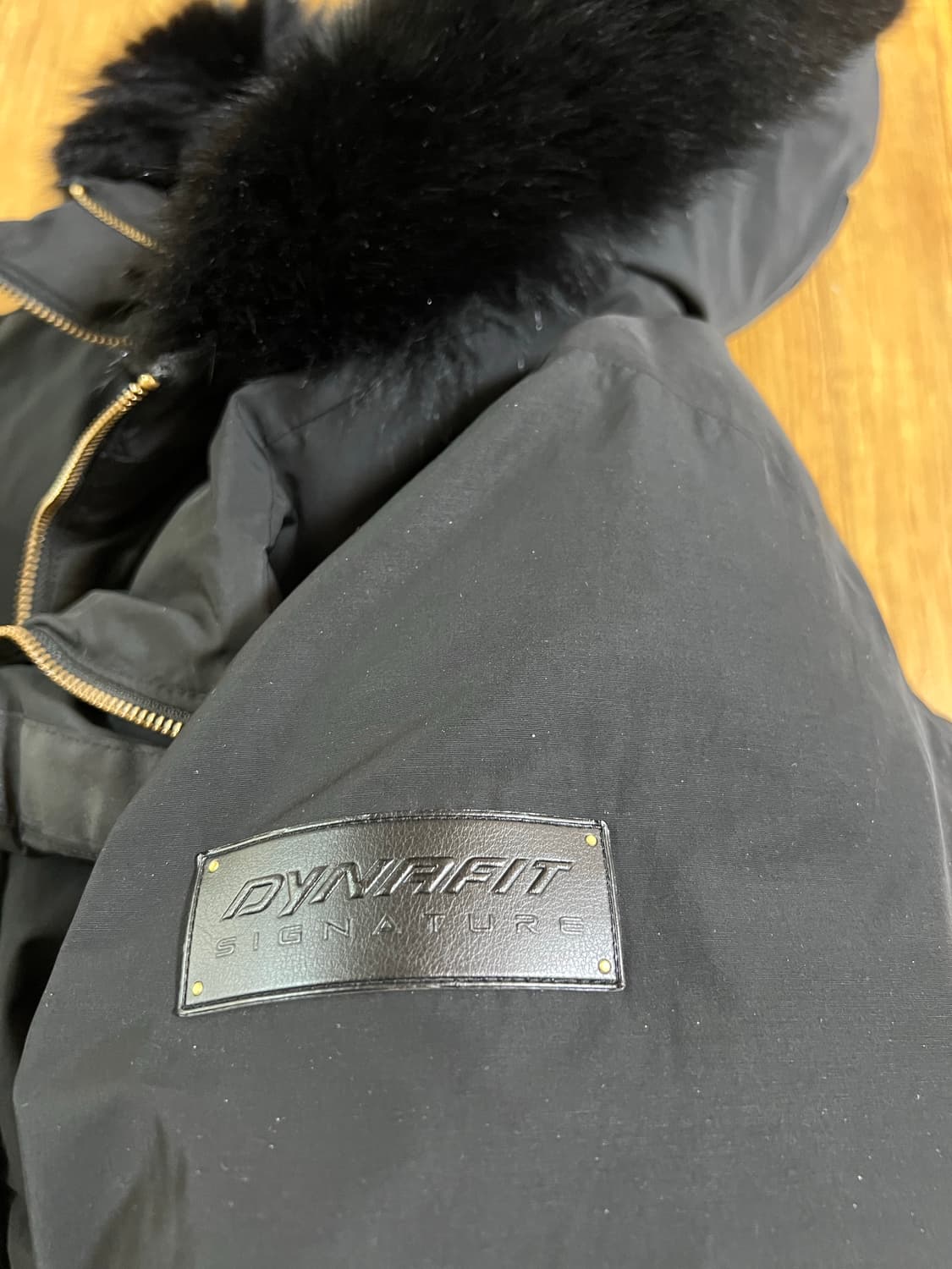 다이나핏 블랙패딩 상품이미지5