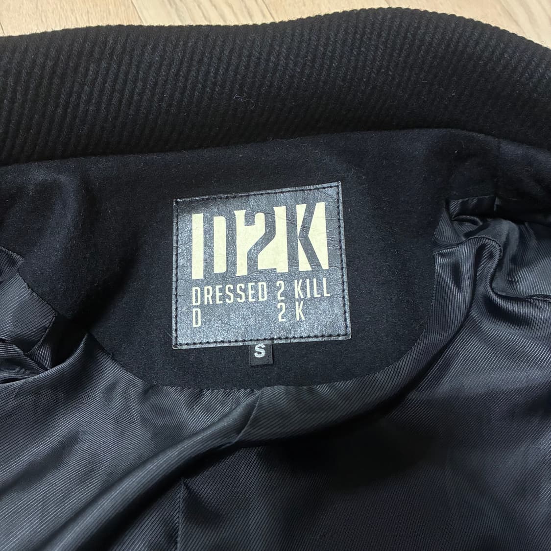 비대칭 절개 하이넥 울 코트 상품이미지7