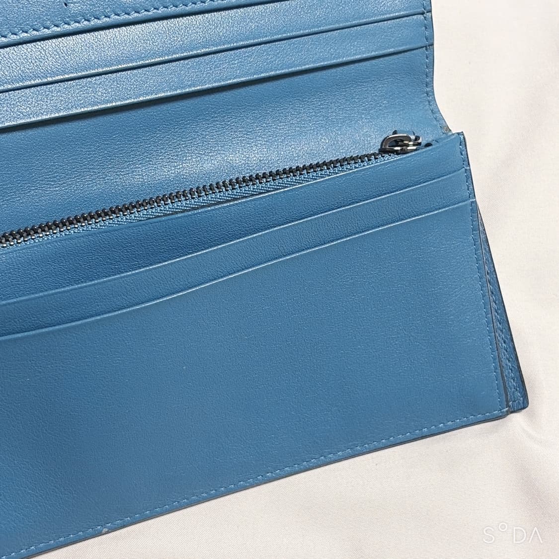 발렌티노 블랙 장지갑 상품이미지9