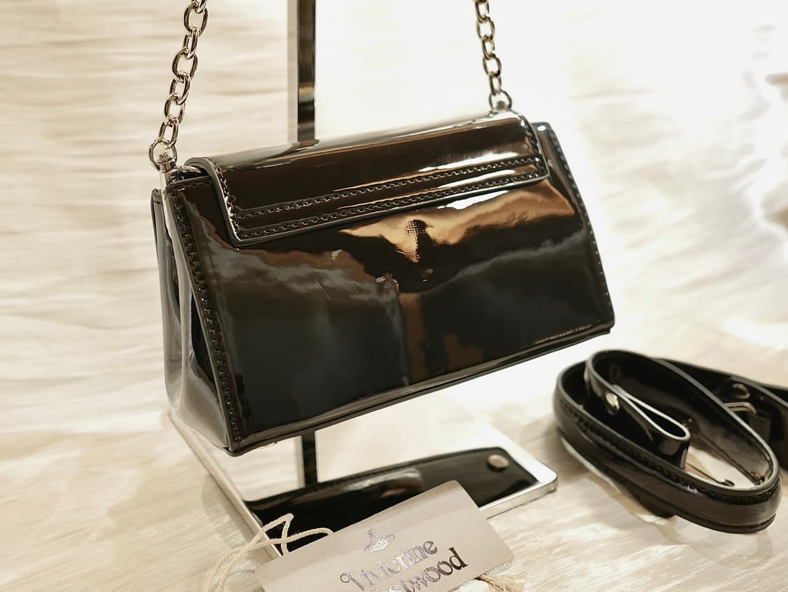 비비안웨스트우드 헤이즐 스몰 숄더백 상품이미지7