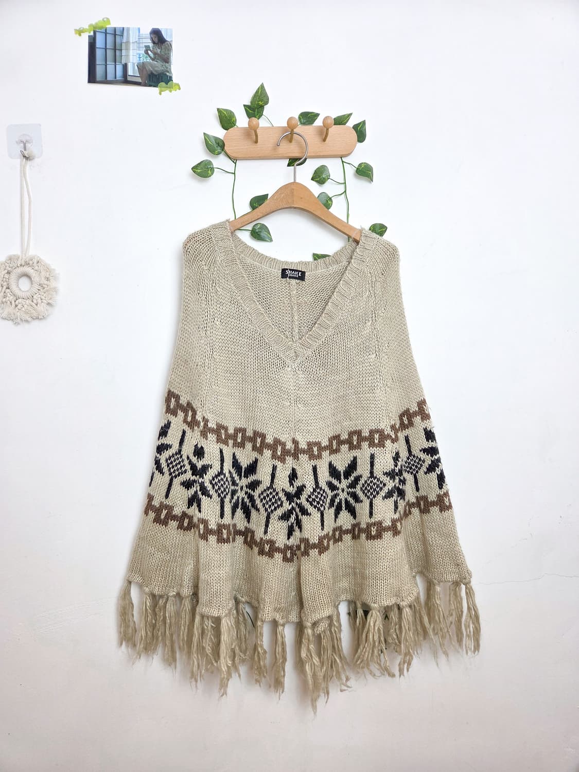 노르딕 케이프 니트 상품이미지1