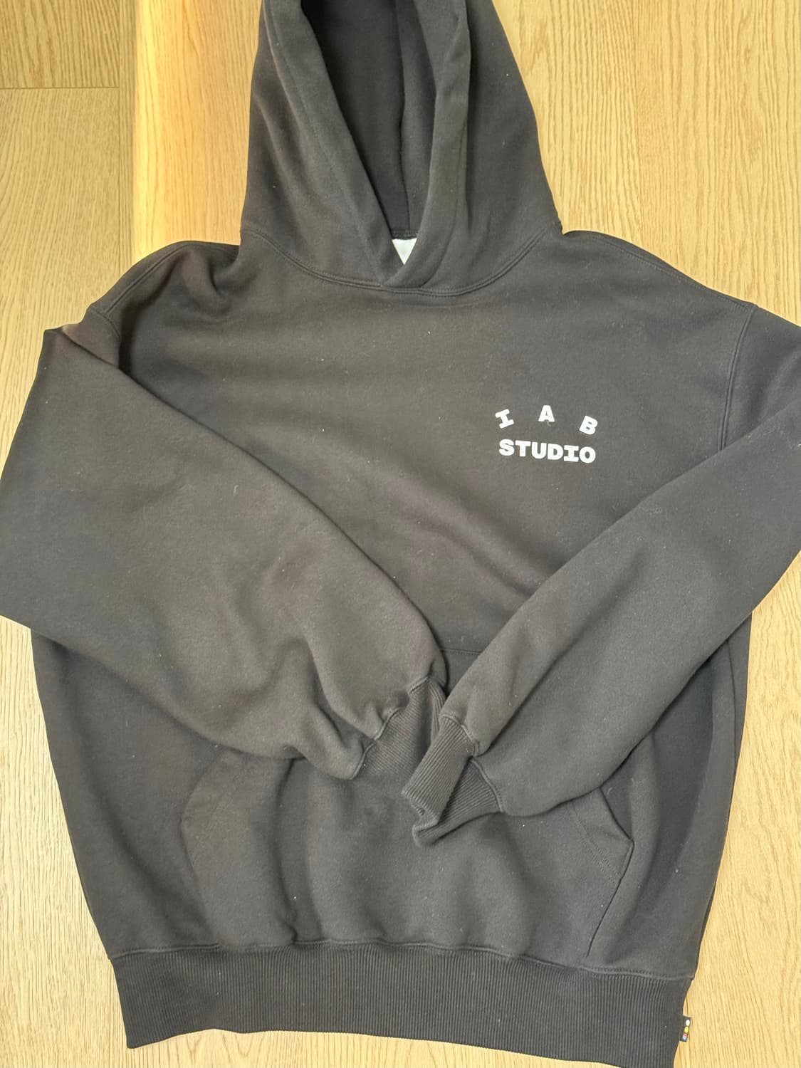 아이앱 블랙 카모 후드티 상품이미지1