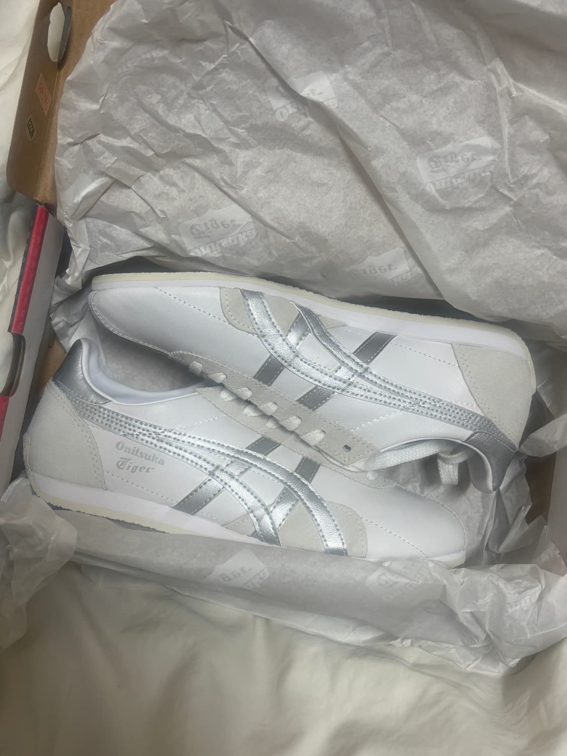오니츠카타이거 멕시코66 런스파크 화이트/실버 상품이미지2