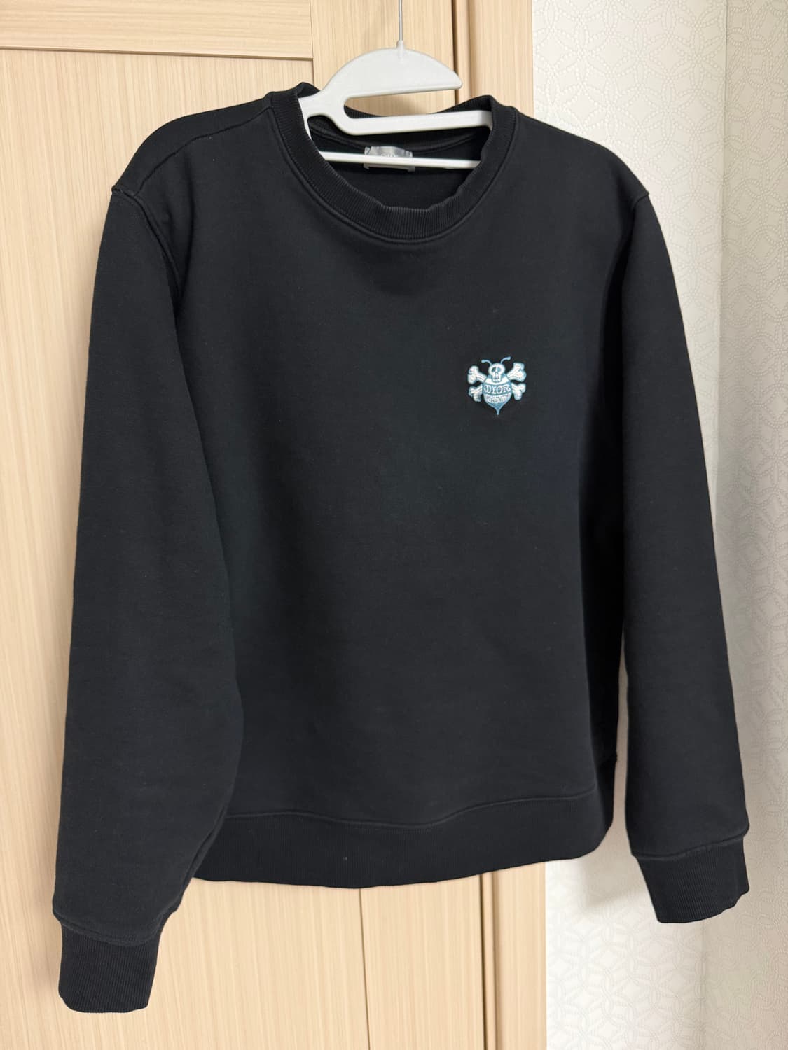 디올 카우스 꿀벌로고 맨투맨 상품이미지1