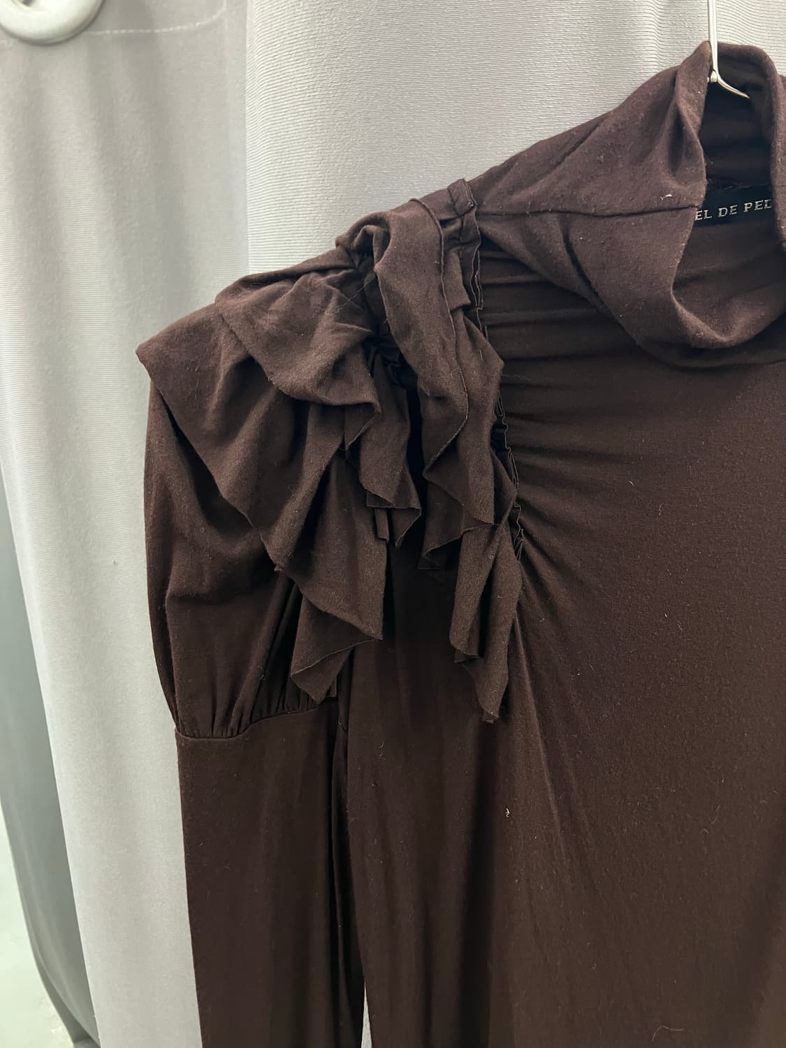 숄더 퍼프 러플 바디슬리브 상품이미지2