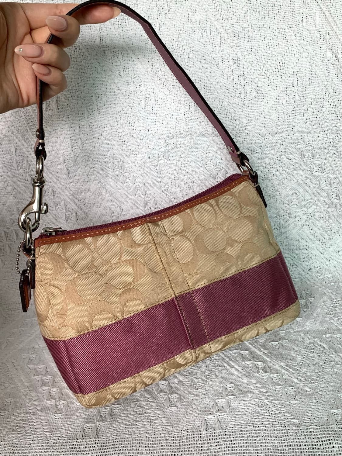 희귀 💟 Coach 와인컬러 핸드백 상품이미지1
