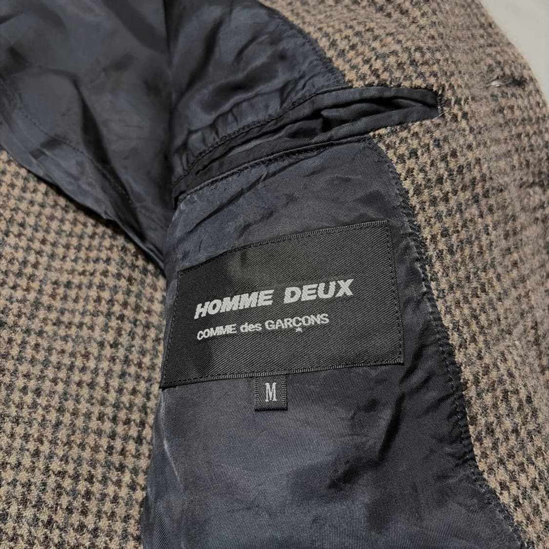 꼼데가르송 옴므 듀스 양모 축융 하운즈투스 자켓 상품이미지5