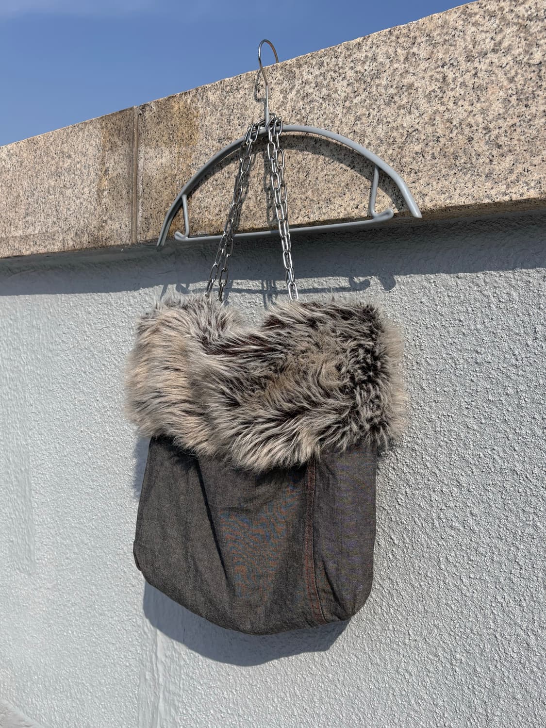 갸루 퍼 포인트 데님 체인 백 상품이미지2