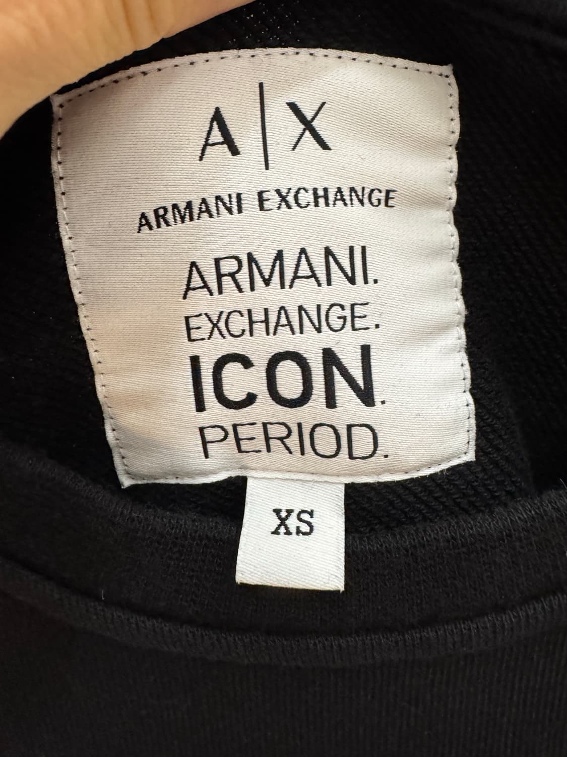 A|X Armani Exchange 빅로고 맨투맨 스웨트셔츠 (블랙) 상품이미지5